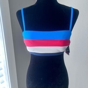 NWT Speedo women’s UPF 50+ swim top size large